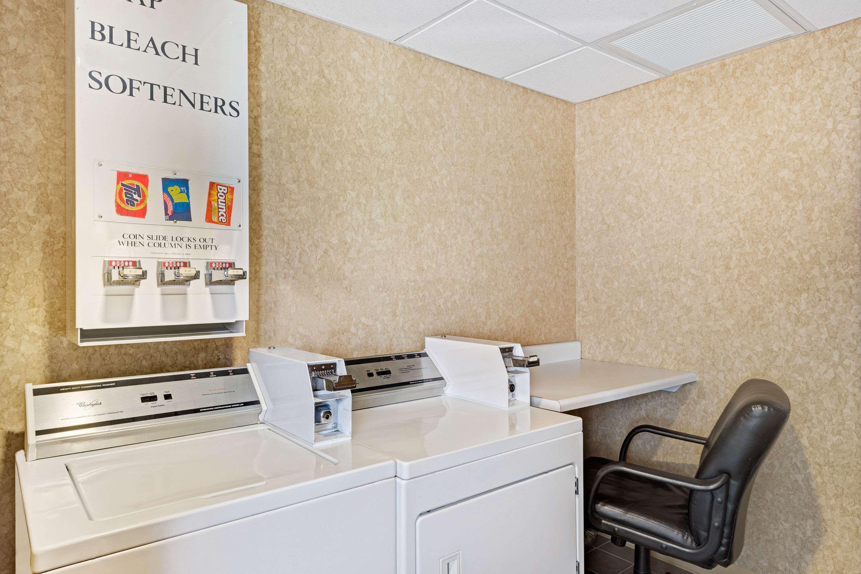 Ramada By Wyndham Saco/Old Orchard Beach Area Exterior photo