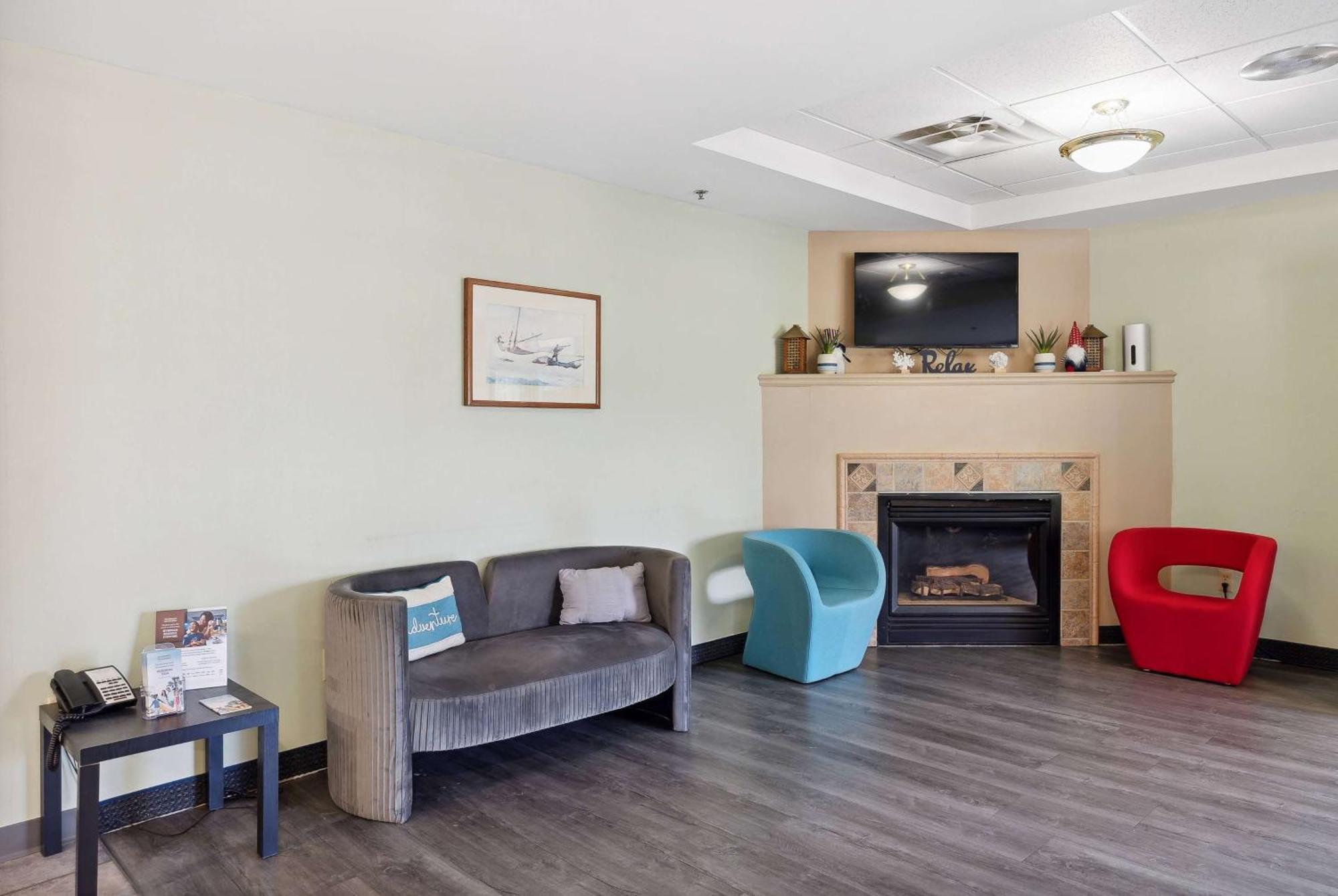 Ramada By Wyndham Saco/Old Orchard Beach Area Exterior photo